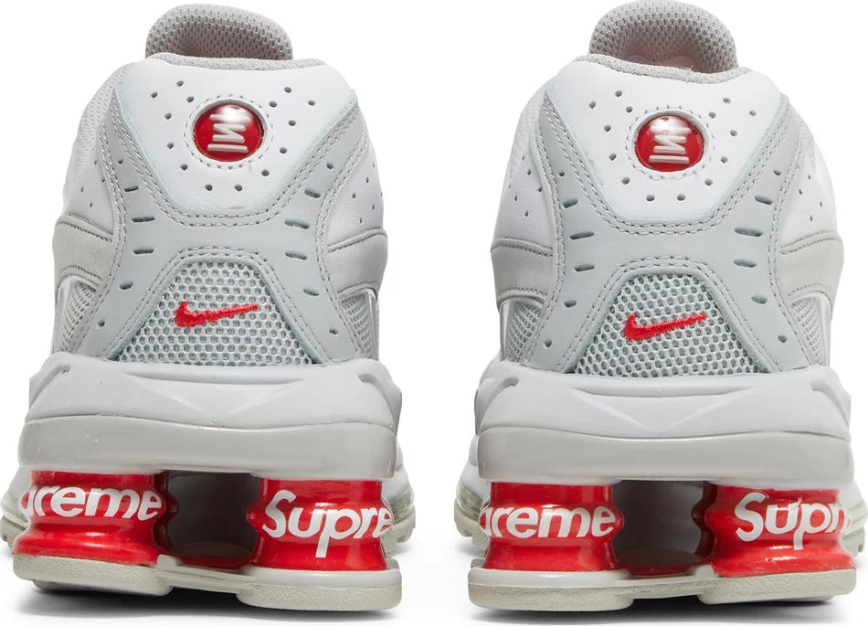 Vapormax clearance plus supreme